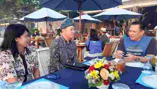 Pesan Bamsoet Kepada Tour Guied Turis di Bali Harus di edukasi protokol kesehatan.