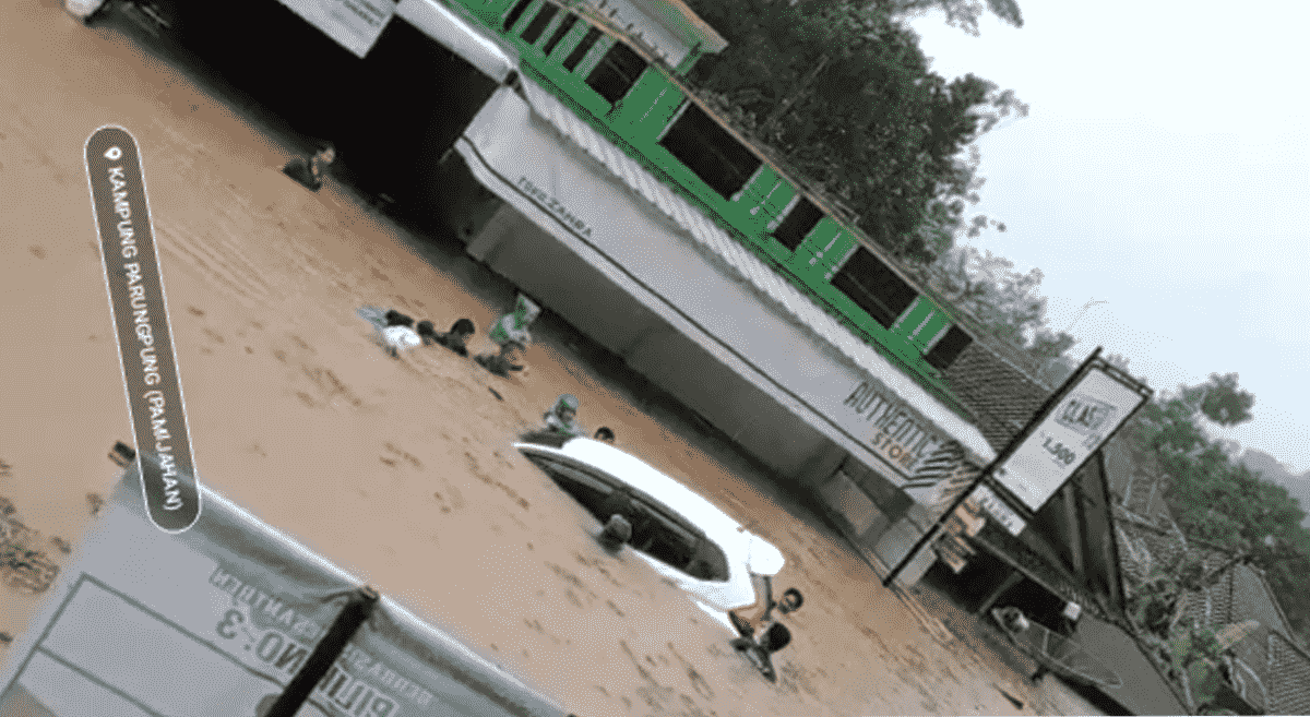 Tasikmalaya dikepung banjir