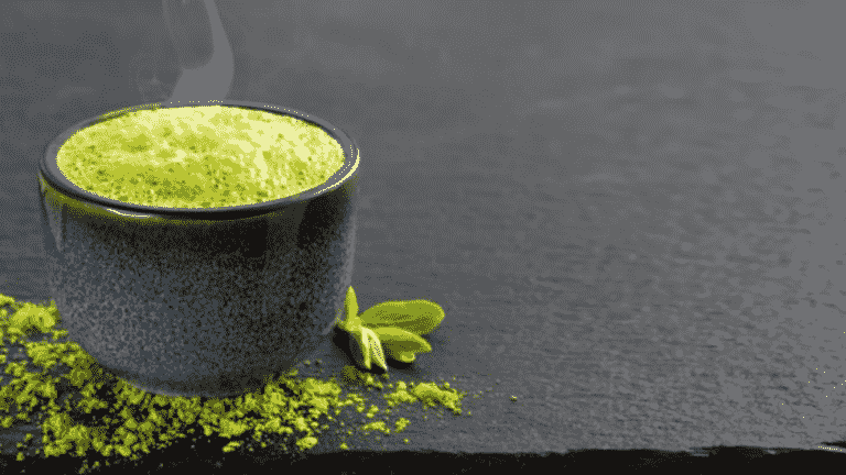 Perbedaan Matcha Dan Green Tea, Beda Warna Beda Rasa - Sakata.id