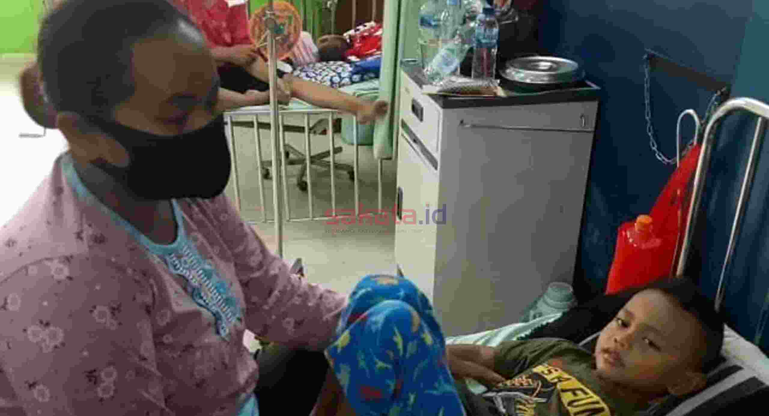 Keracunan Makanan di Banjar, 38 Warga DIrawat Intensif
