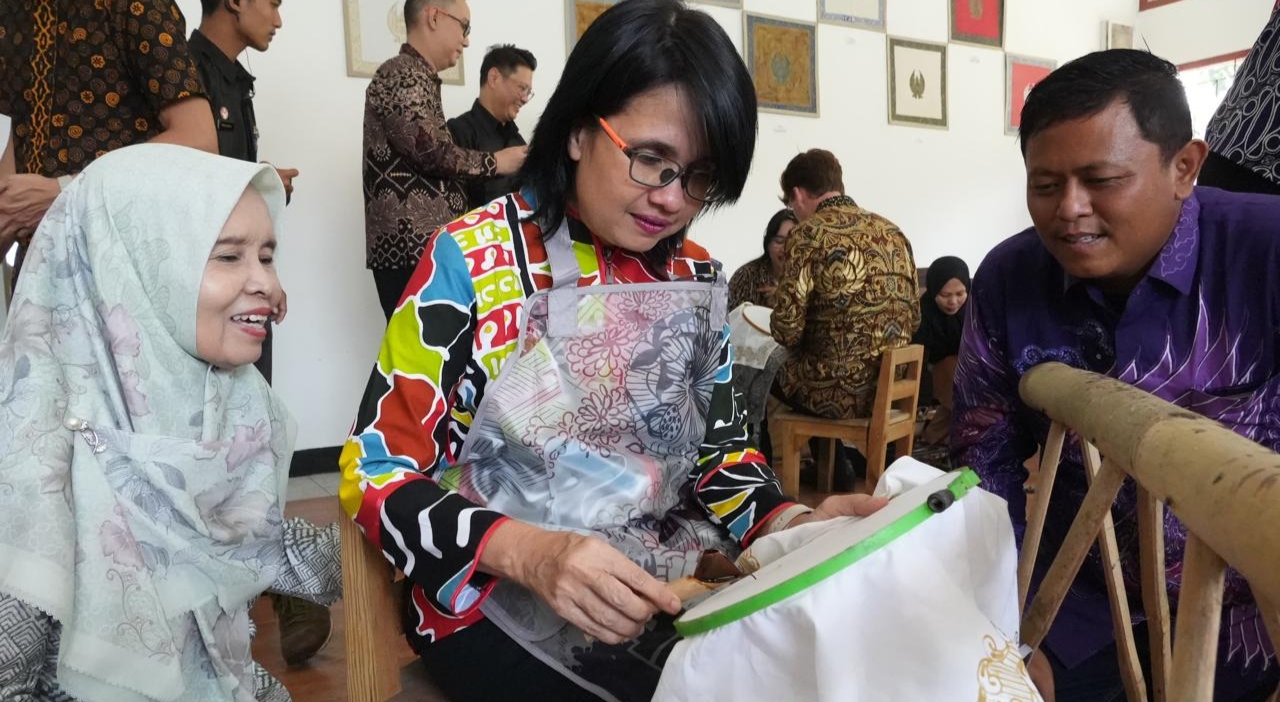 layanan batik tasikmalaya