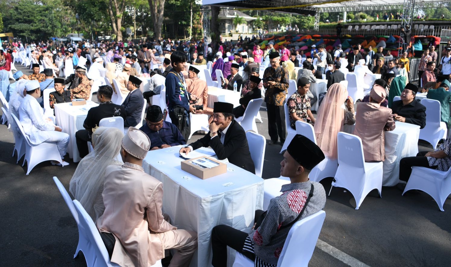 Pengantin Nikah Massal