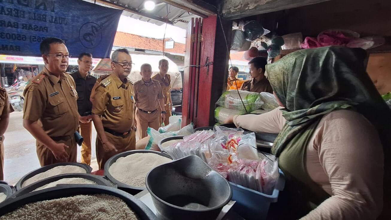 Ketersediaan Bahan Pokok